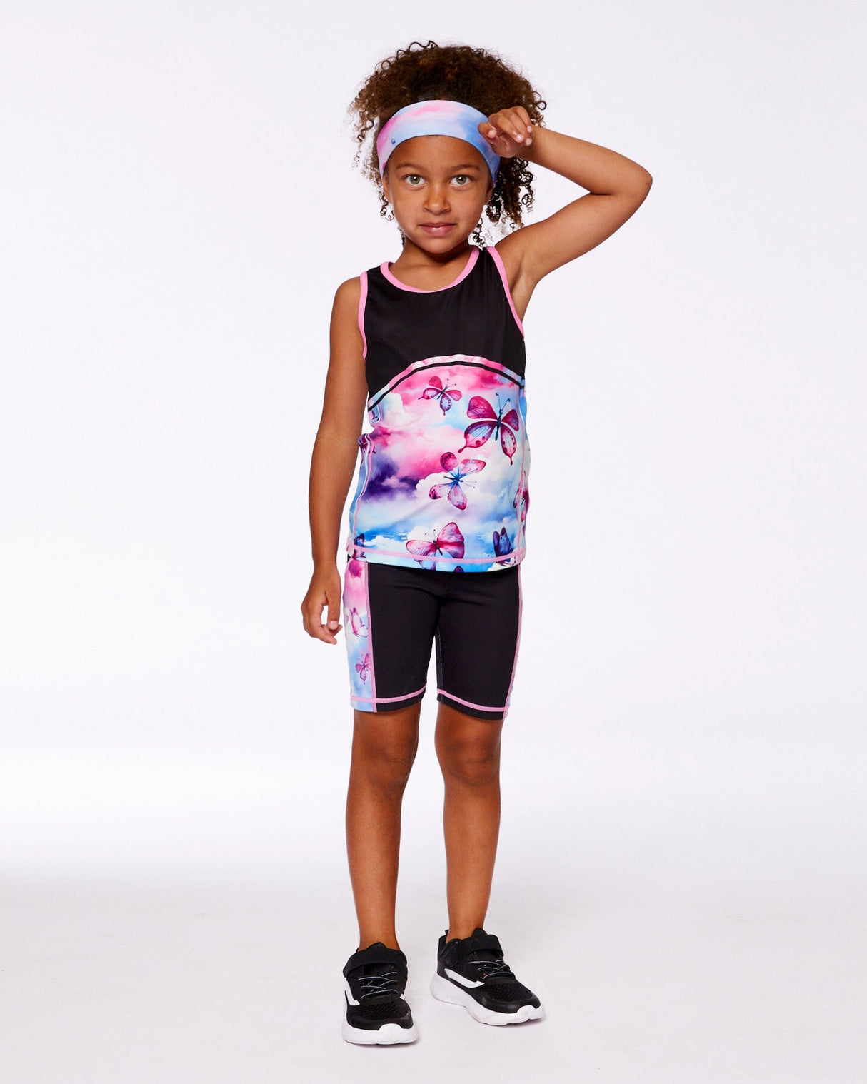 Printed Athletic Biker Short Black, Pink And Multicolored Butterflies-1