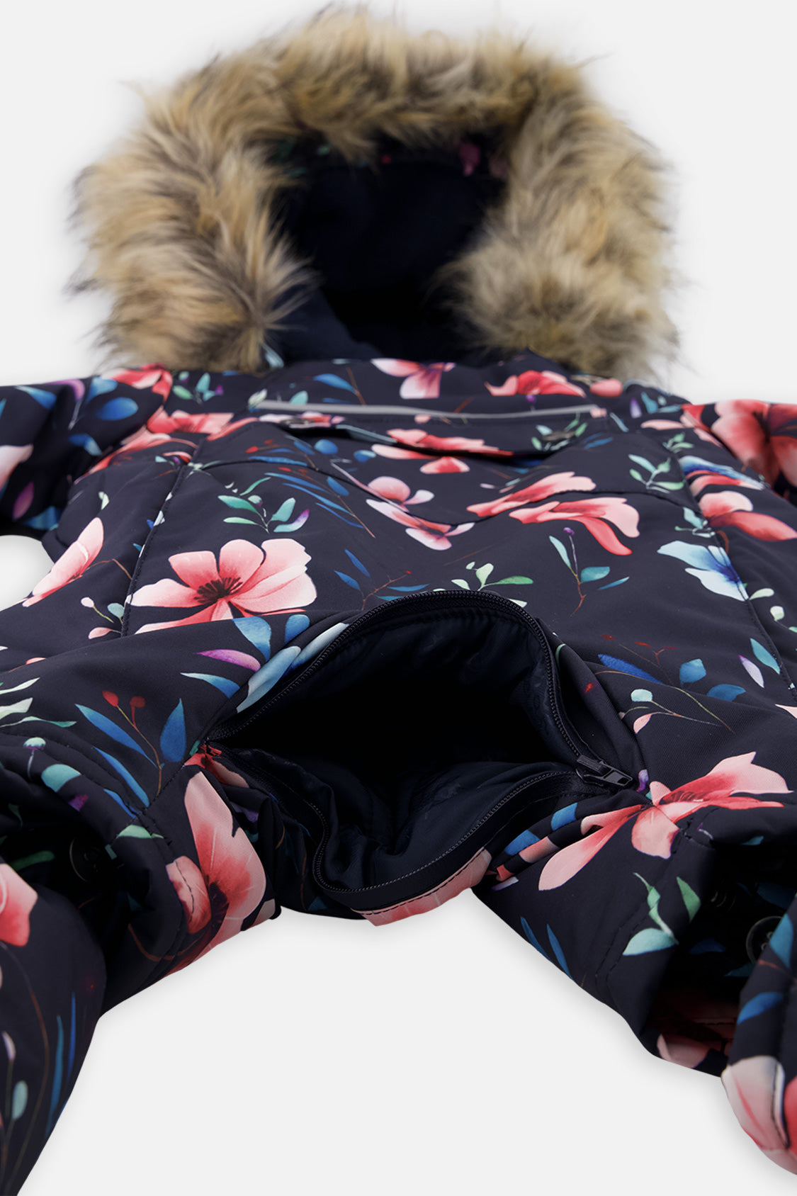 Crotch zipper opened for the car seat buckle on the navy blue floral print baby snowsuit