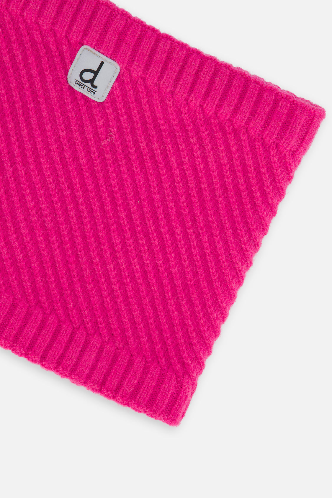 Winter Knit Neckwarmer Bright Pink-3