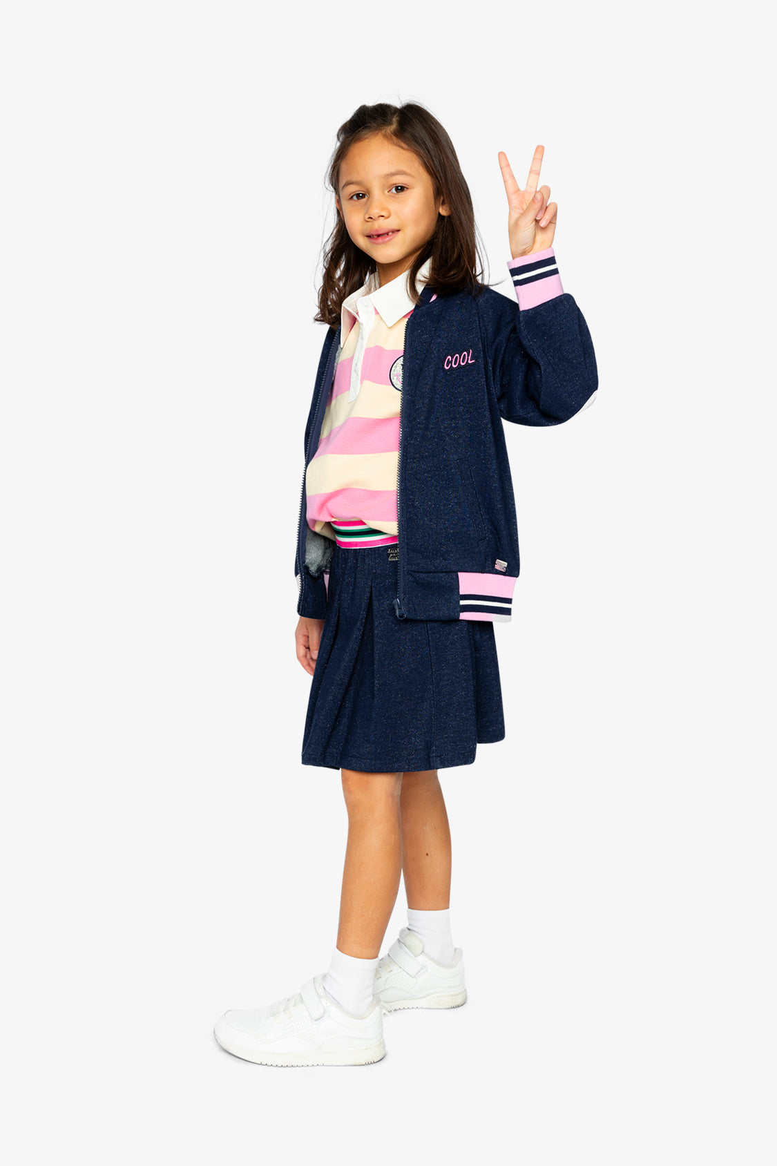Full-length look with the Deux par Deux navy blue denim French terry bomber jacket