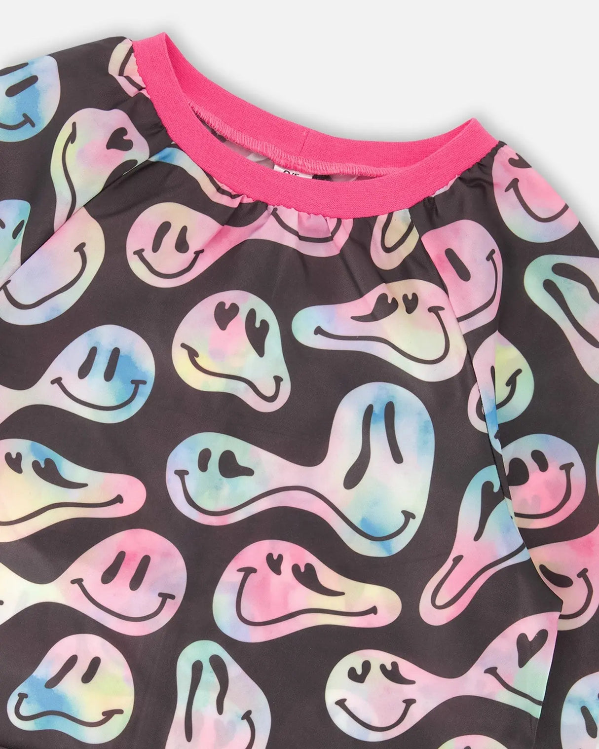 School Apron Smiley Face Girl | Deux par Deux | Jenni Kidz