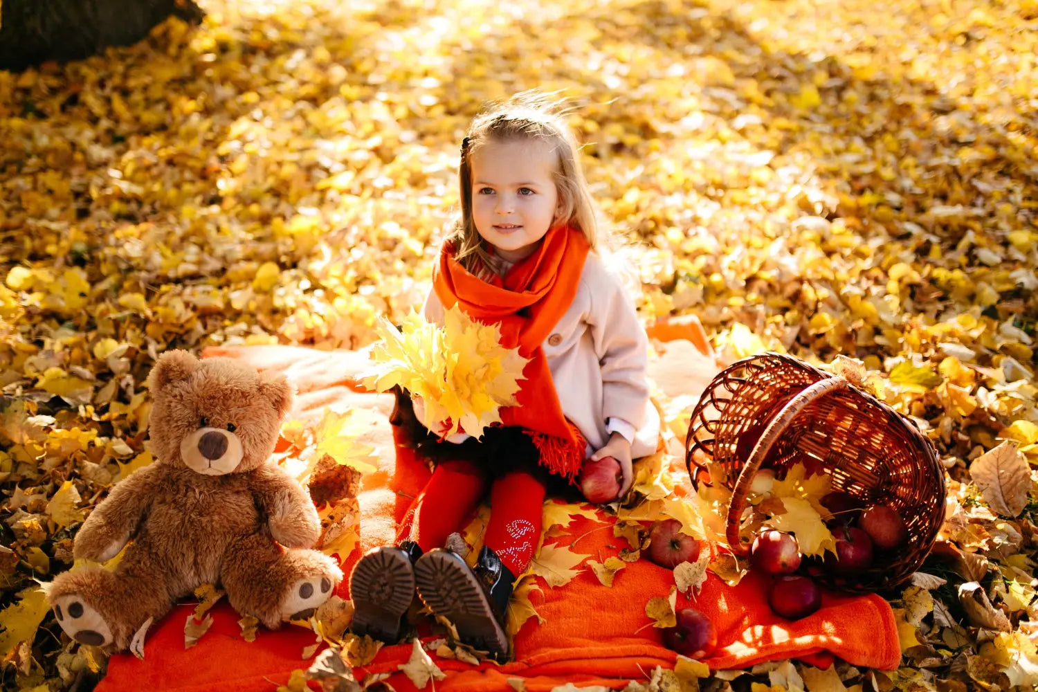 10-Cute-Baby-Girl-Outfit-Ideas-for-Fall-Winter-in-Canada | Jenni Kidz