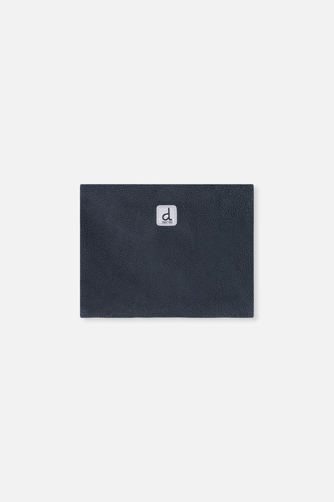 Dark grey polar fleece neckwarmer included with the Deux par Deux camouflage PLAY snowsuit