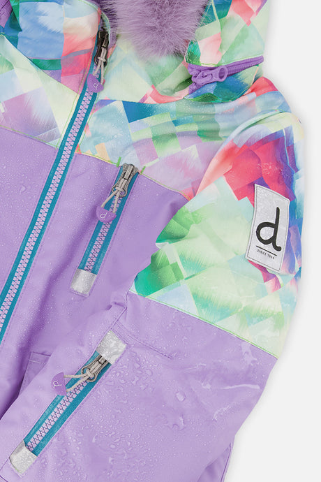 Close-up of the PLAY jacket zipper, diamond-print yoke and sleeve logo patch with water beading