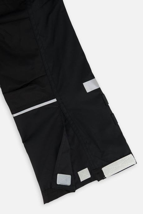 Deux par Deux girls' Teknik two-piece snowsuit, off-white and pink jacket with black pants – snow pant leg and hem detail