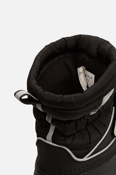 Deux par Deux toddler black puffer winter boots – close-up of the drawcord collar and fleece lining