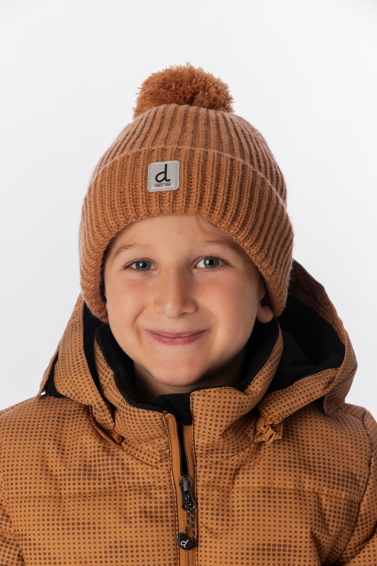 Winter Knit Hat With Pompom Brown-1