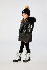 Child wearing the Deux par Deux black winter jacket with chest pattern, view 2