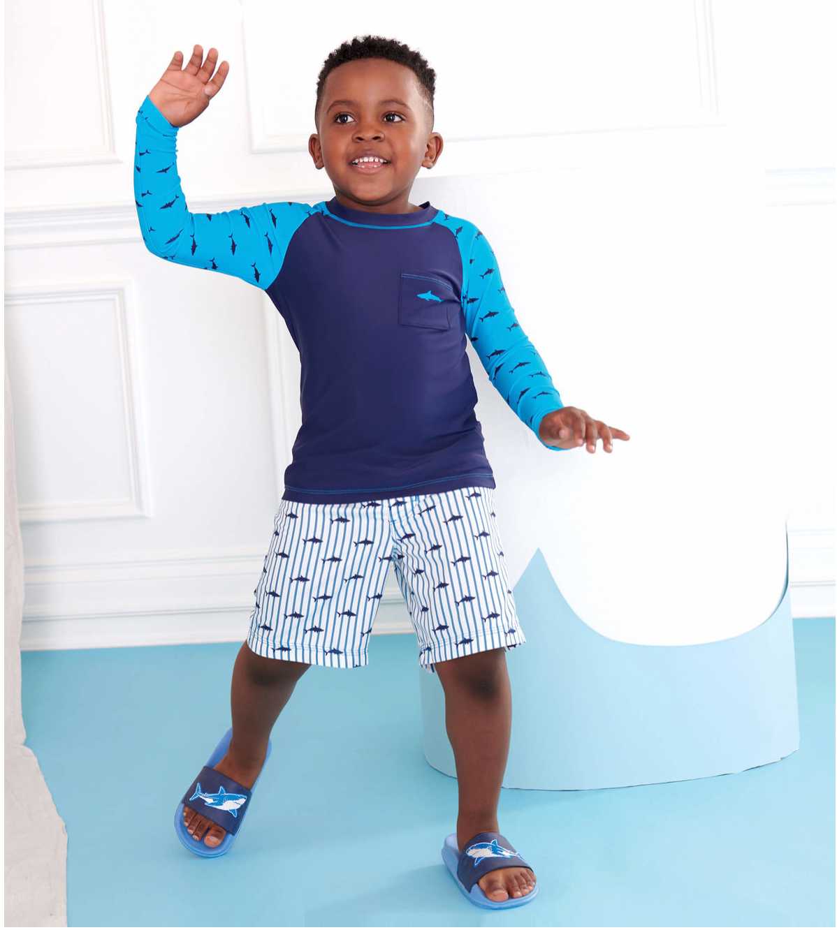 Silhouette Sharks Long Sleeve Rashguard | Hatley - Hatley