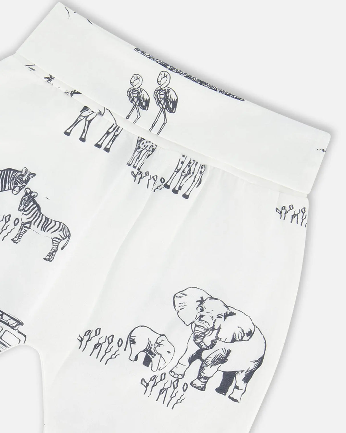 Organic Cotton Printed Top And Evolutive Pant Set White With Printed Jungle | Deux par Deux | Jenni Kidz