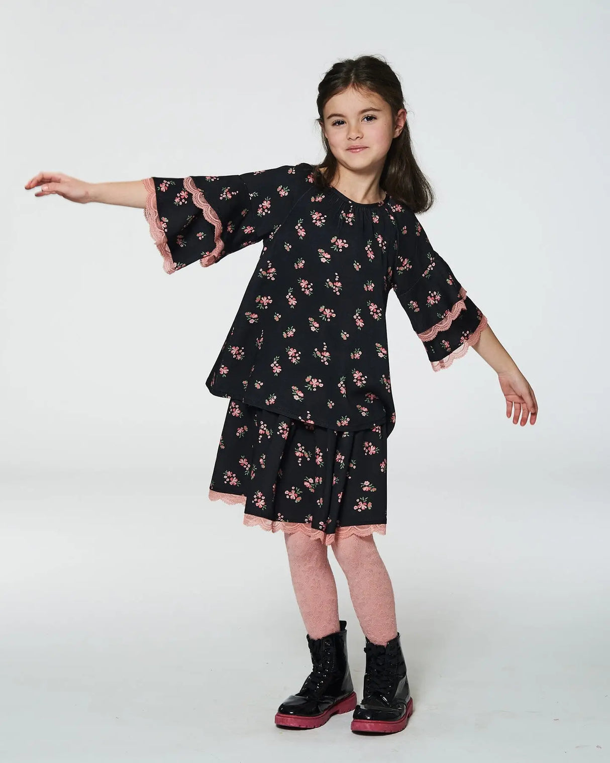 Printed Flowers Flare Viscose Skirt Black | Deux par Deux | Jenni Kidz