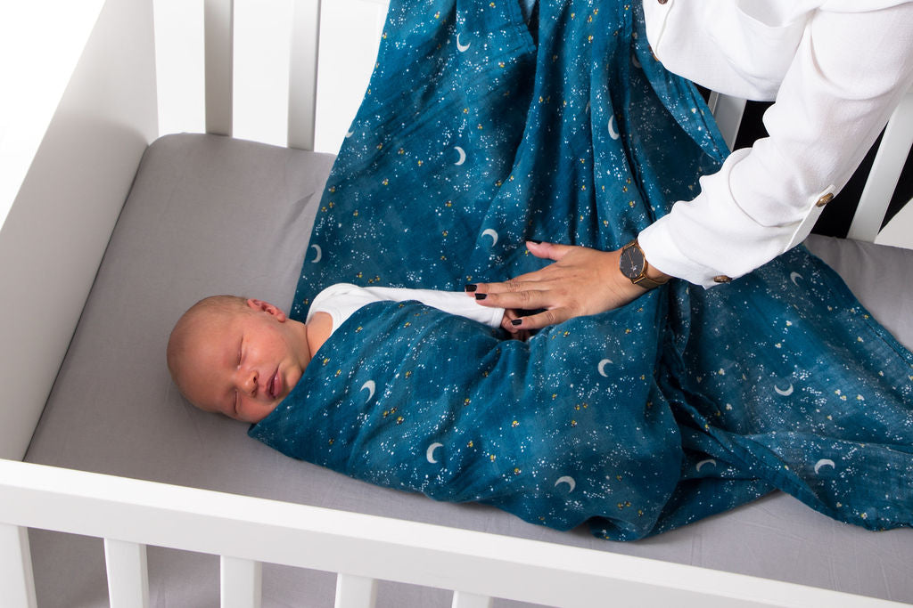 ORGANIC SWADDLE SET - FLY ME TO THE MOON (Starry Night + Hot Air Balloon)-5